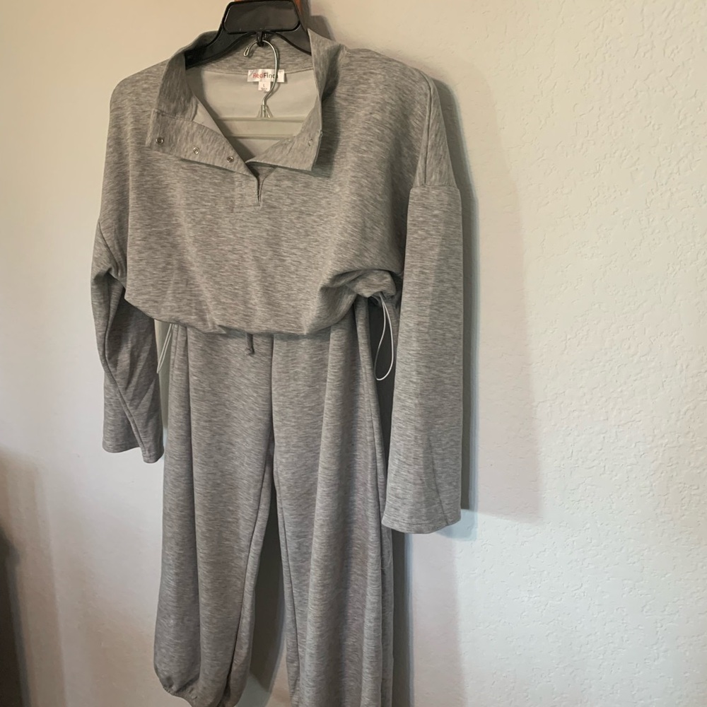 Gray Long-Sleeve with Pants Lounge Wear.